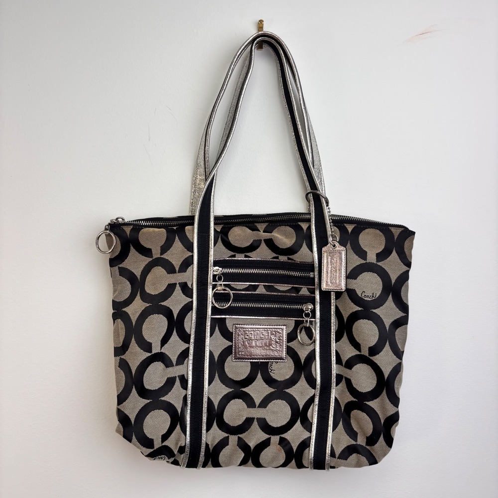 2009 Coach Poppy Op Art Glam Tote 13826 Black Silver Signature Y2K Shoulder Bag